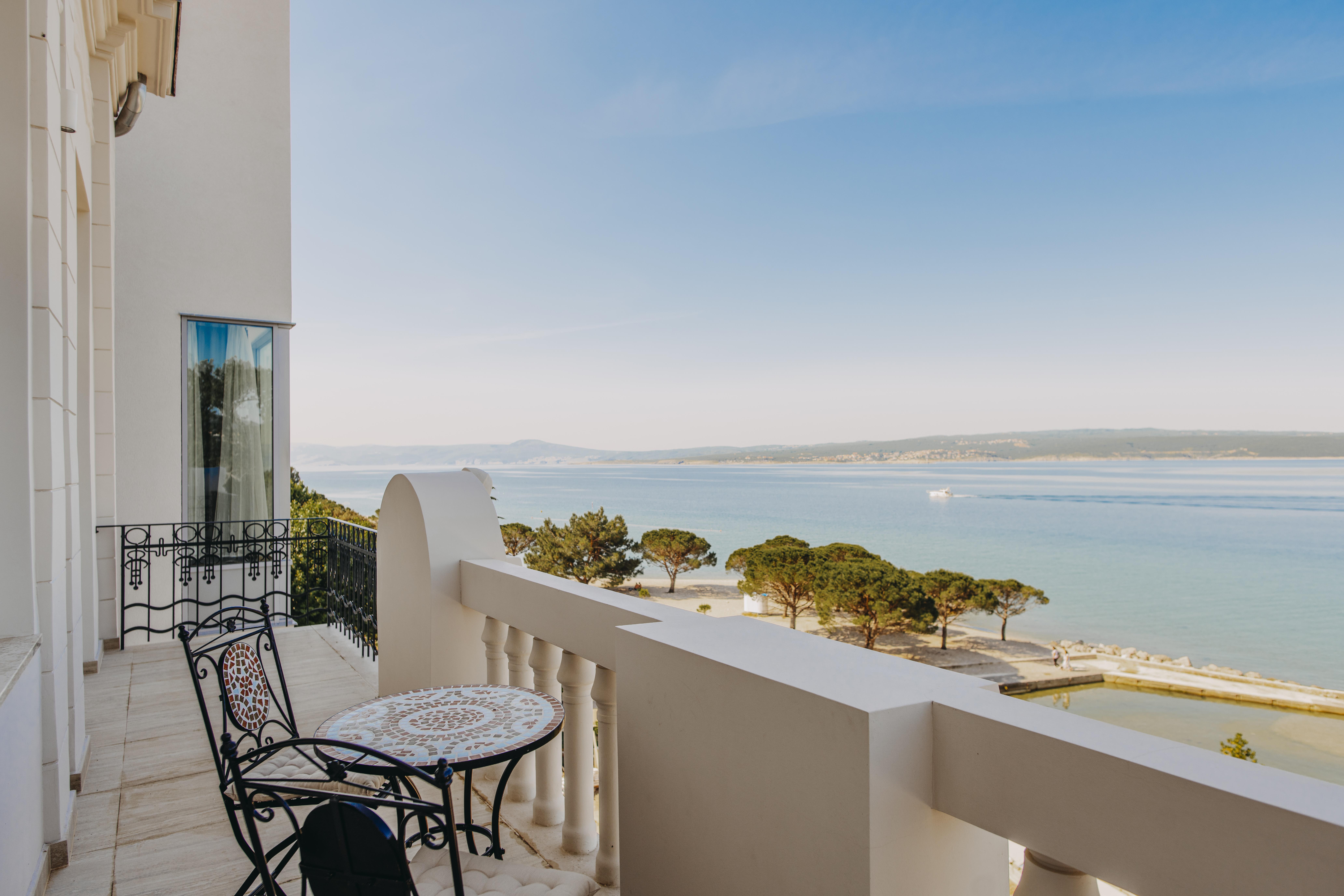 Hotel Miramare Crikvenica Exterior foto View from the hotel