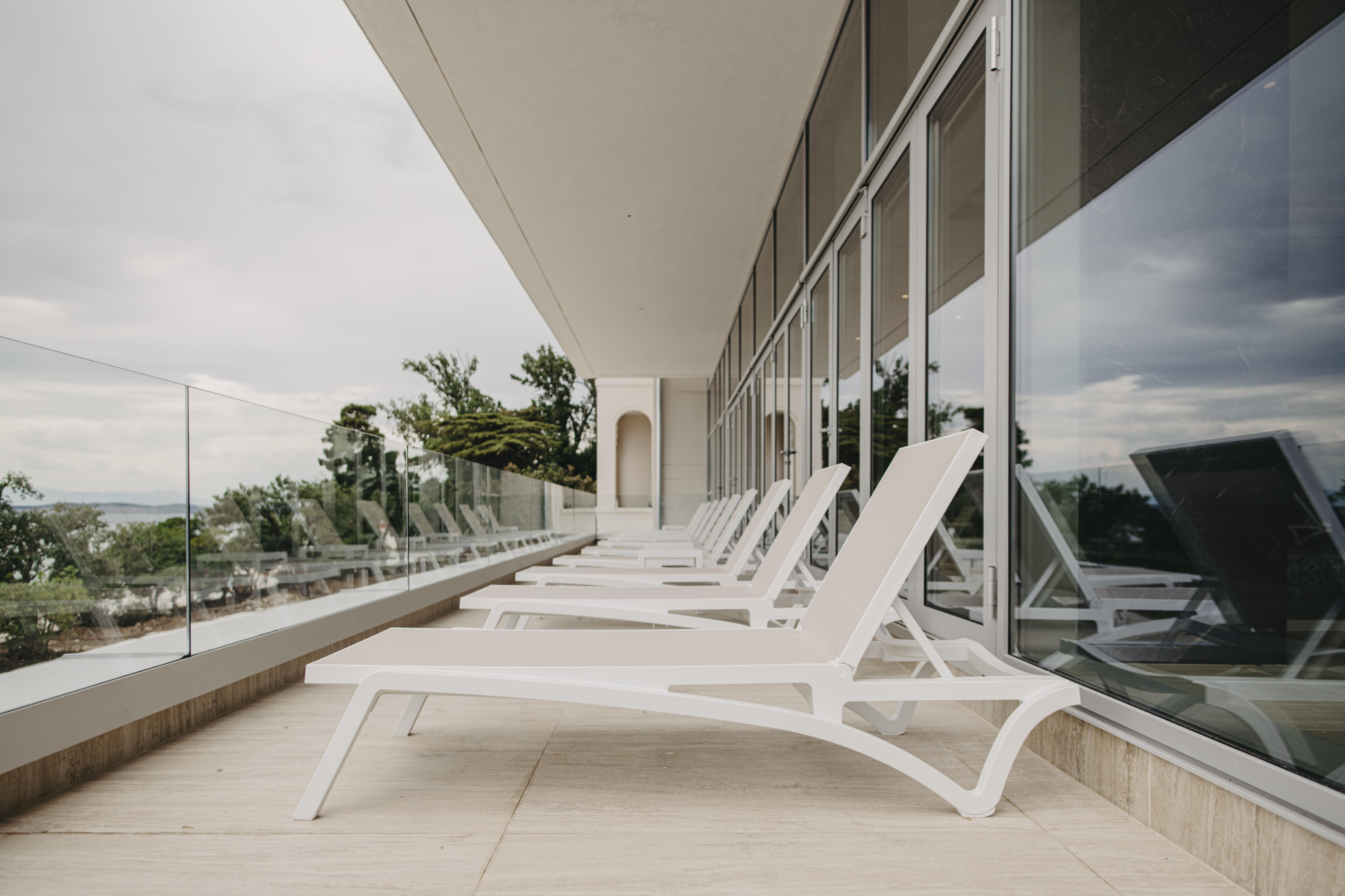 Hotel Miramare Crikvenica Exterior foto The Terrace